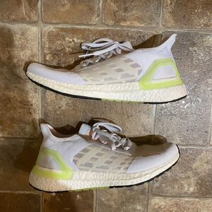 Women’s Adidas Ultraboost 20